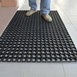 2 Tapis Caillebotis Caoutchouc + Connecteurs 9 2 Tapis Caillebotis Caoutchouc + Connecteurs -Le Jardin Parfai 2 tapis caillebotis caoutchouc avec connecteurs 4