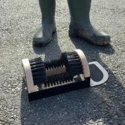 Brosse Grattoir à Bottes Et Chaussures En Bois 8 Brosse Grattoir à Bottes Et Chaussures En Bois -Le Jardin Parfai brosse grattoir a bottes 3