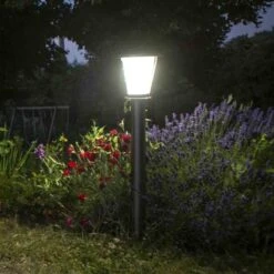 Borne Solaire Haute-qualité Inox 1m Avec Détecteur 9 Borne Solaire Haute-qualité Inox 1m Avec Détecteur -Le Jardin Parfai lampadaire solaire inox 1 m 4